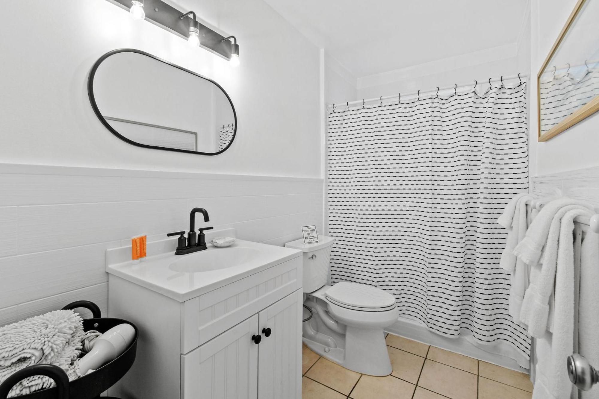 Sunshine Shores Boutique Apartments Palm Beach Shores Buitenkant foto