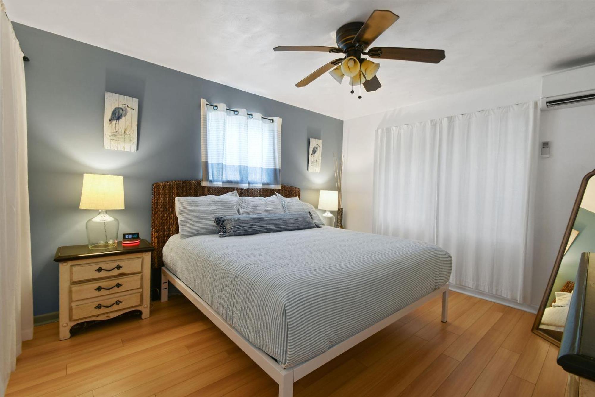 Sunshine Shores Boutique Apartments Palm Beach Shores Buitenkant foto